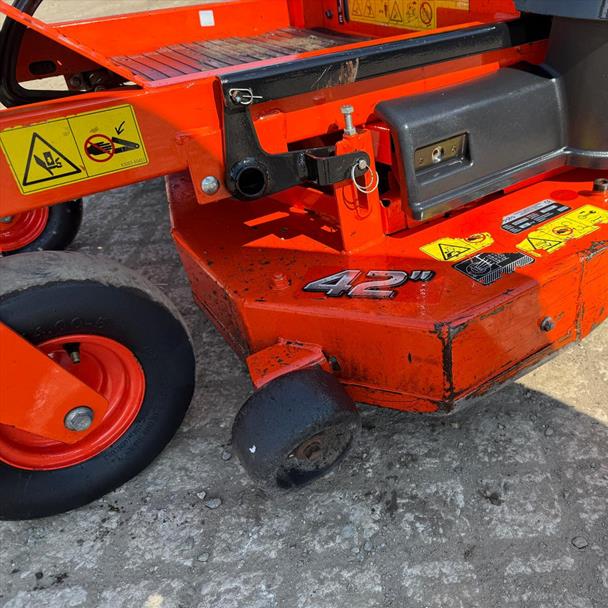 2020 Kubota Z122R Zero Turn Ride On Mower