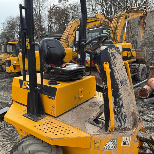 2021 JCB 3T-2 Straight Skip