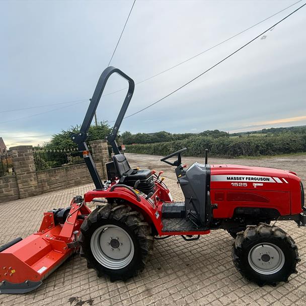 2023 Massey Ferguson 1525 25HP 4WD Compact Tractor With Hardlife 1.25 Metre Flail Mower