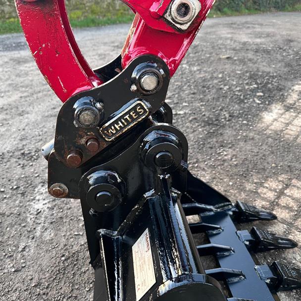 2023 Yanmar SV15VT Mini Excavator With New Haner 600MM Riddle Bucket