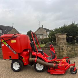 Antonio Carraro Rondo K333 4WD Outfront Mower With Rear Collector