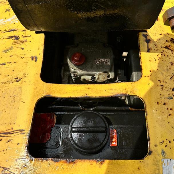 Bomag BPR65/70D Diesel F/R Compaction Plate