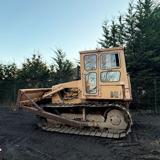 Cat D4E Tracked Dozer Full Cab