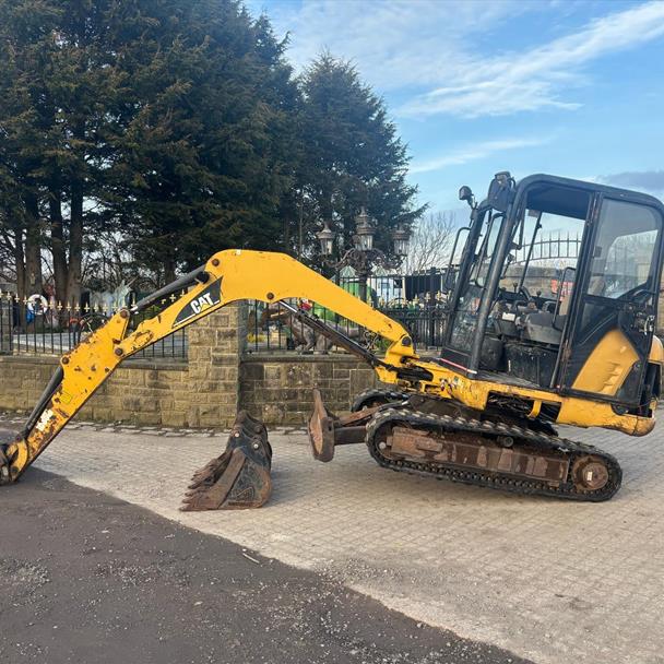 Caterpillar 302.5C Mini Excavator