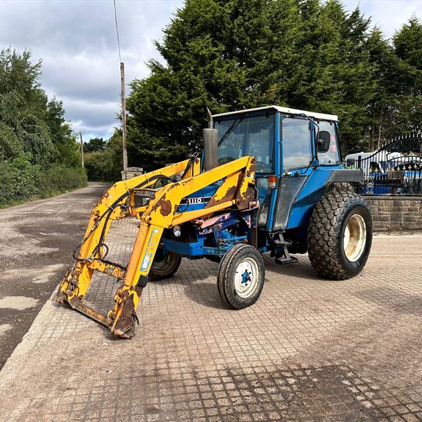 Ford 4110 54HP Tractor With Bomford Loader