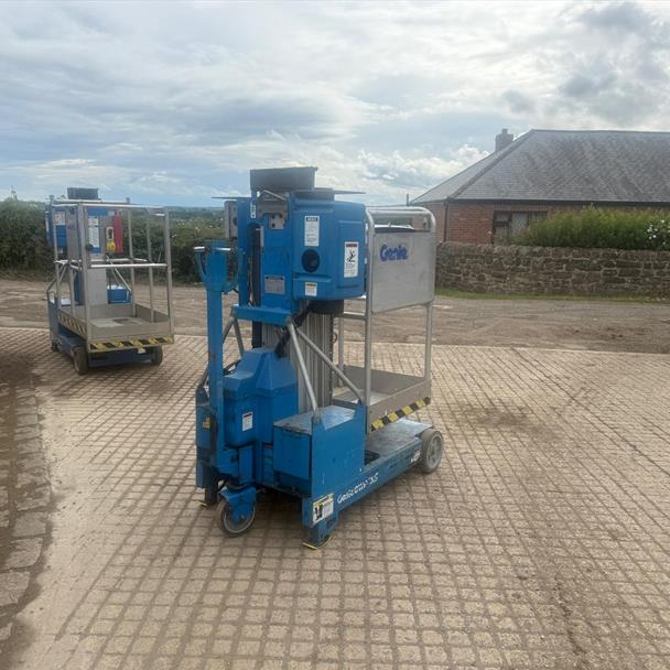 Genie DWPE-15S Electric Scissor Lift