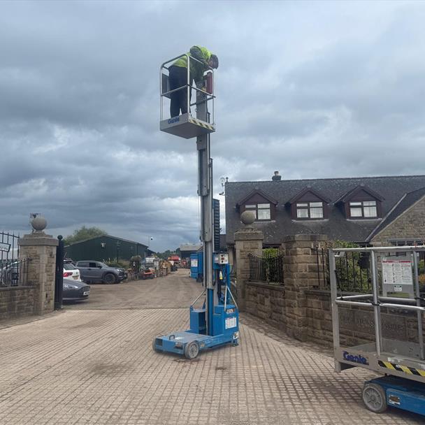 Genie DWPE-15S Electric Scissor Lift