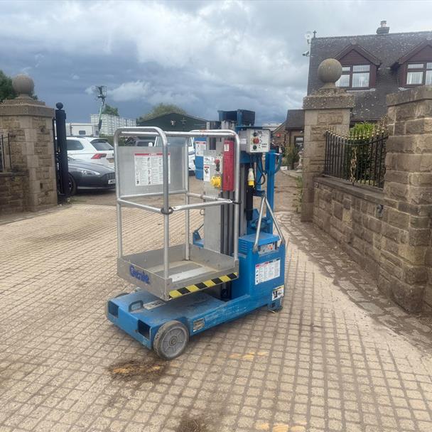 Genie DWPE-15S Electric Scissor Lift