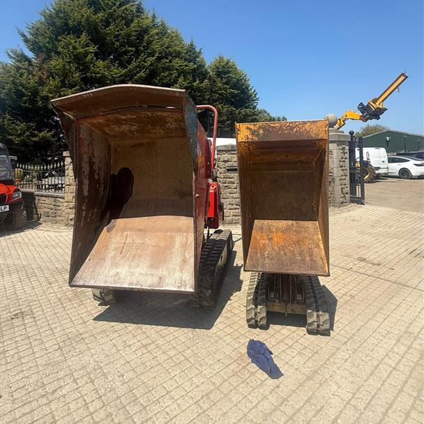 Hinowa 2500 2.5 Ton Diesel Rubber Tracked Pedestrian Dumper