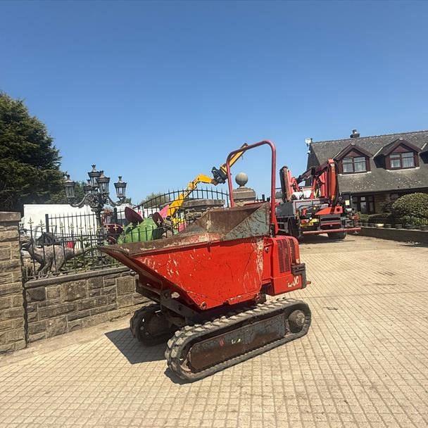 Hinowa 2500 2.5 Ton Diesel Rubber Tracked Pedestrian Dumper