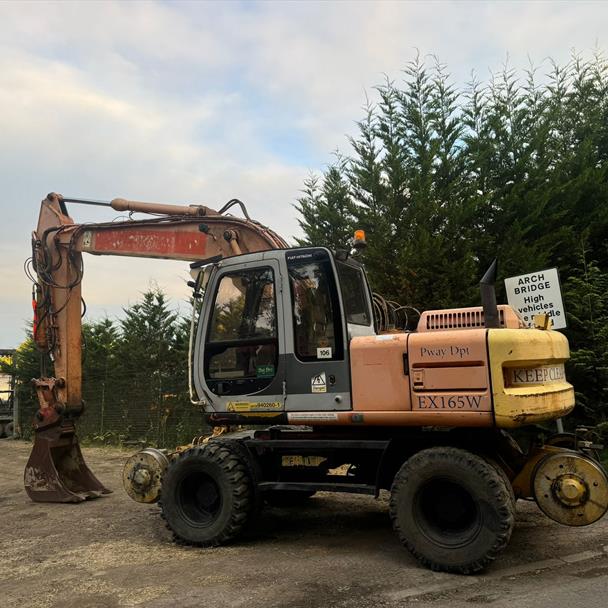 `Hitachi EX165W Wheeled Excavator 360 Digger Rail Road Machine