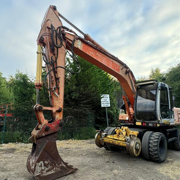 `Hitachi EX165W Wheeled Excavator 360 Digger Rail Road Machine
