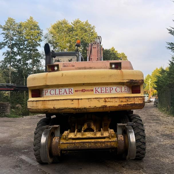 `Hitachi EX165W Wheeled Excavator 360 Digger Rail Road Machine