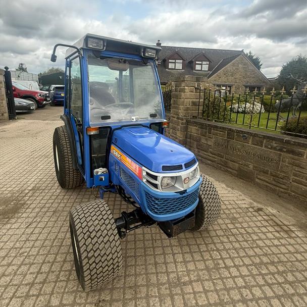 Iseki TH4290F 31HP 4WD Compact Tractor