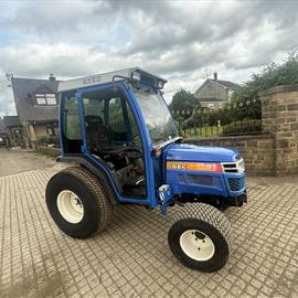 Iseki TH4290F 31HP 4WD Compact Tractor