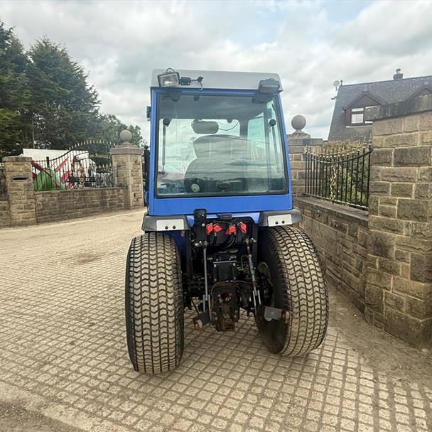 Iseki TH4290F 31HP 4WD Compact Tractor