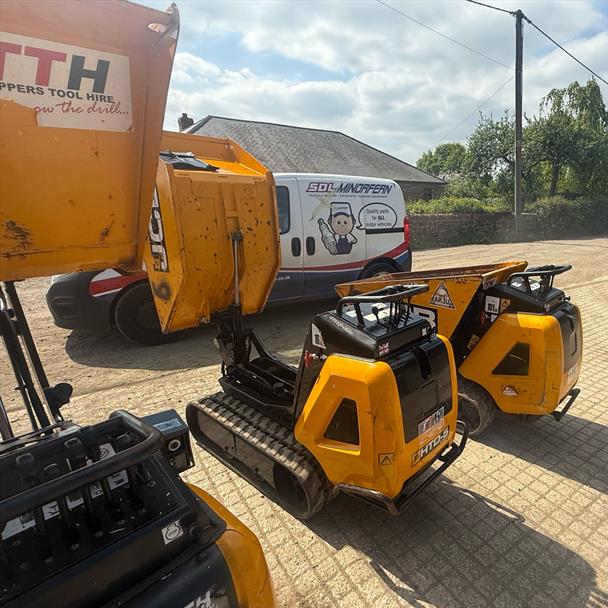 JCB HTD-5 Diesel Tracked Pedestrian High Tip Dumper