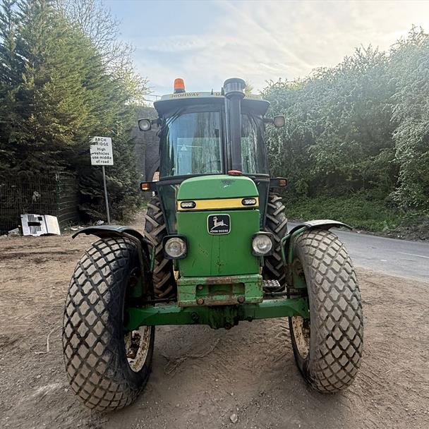 John Deere 2450 70HP 4WD Tractor