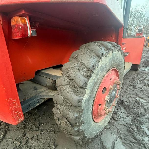 Kalmar DC136ECH 10 Ton Diesel Forklift