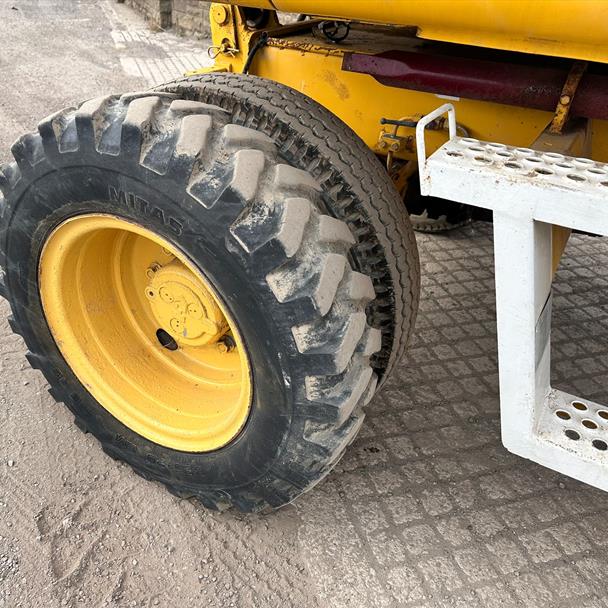 Komatsu PW95R Wheeled Excavator/Rubber Duck