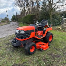 Kubota BX2200 22HP Compact Tractor With Underslung Deck