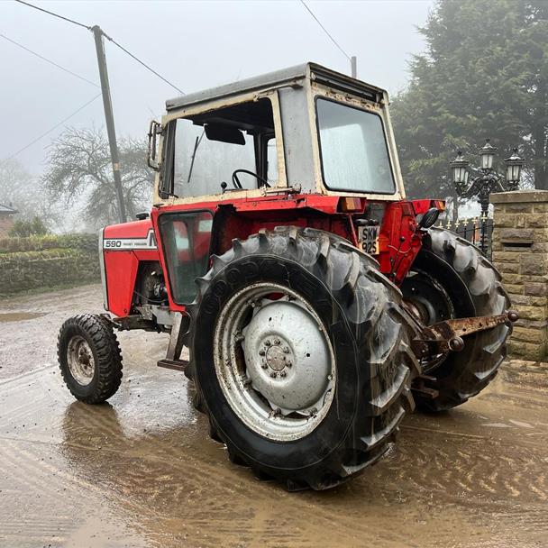 Massey Ferguson 590 Tractor
