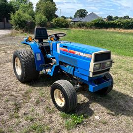 Mitsubishi MT180HMD 4WD Compact Tractor