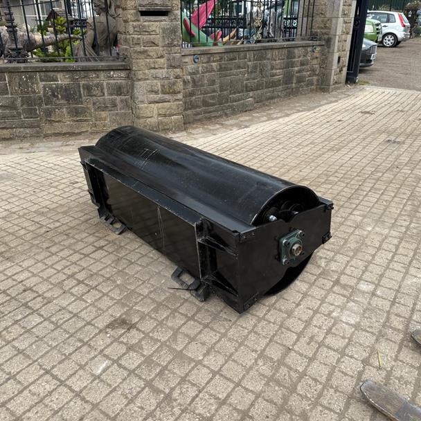 New/Unused GIYI 1.5 Metre Skidsteer Roller Compactor