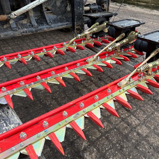 New/Unused Hardlife (Kubota Orange) 1.8 Metre Finger Bar Mower