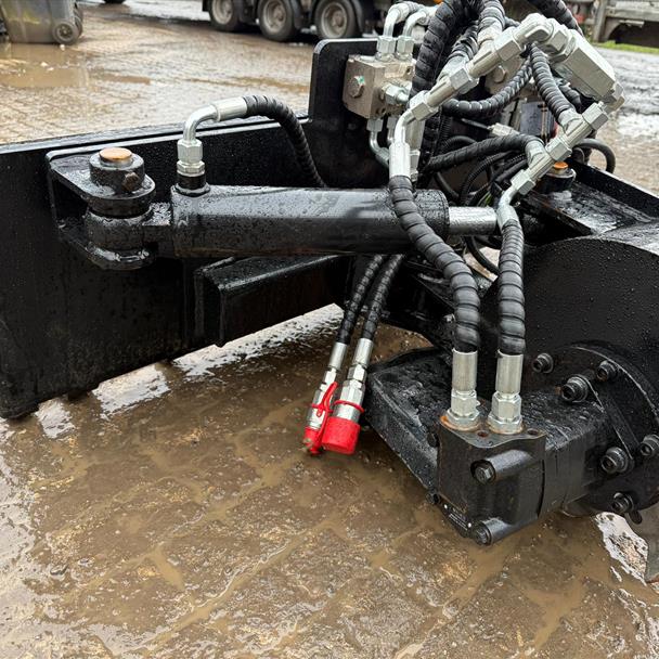 New/Unused 2024 GIYI Hydraulic Stump Grinder