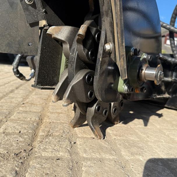 New/Unused 2025 GIYI Mini Skidsteer Stump Grinder