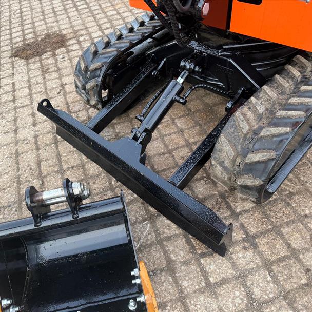 New/Unused 2024 JPC KV12  Mini Excavator With Unused Hydraulic Rock Breaker
