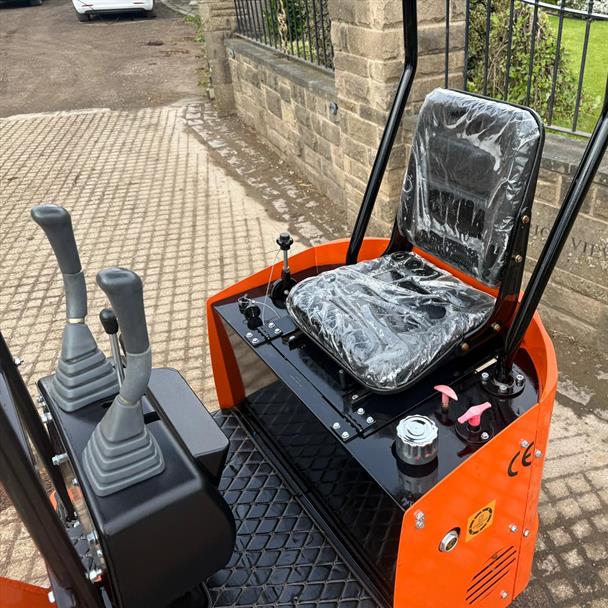 New/Unused 2024 JPC KV12  Mini Excavator With Unused Hydraulic Rock Breaker