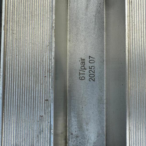 New/Unused Set Of 8FT Aluminium 6 Ton Loading Ramps