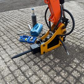 New/Unused SB05 Hydraulic Rock Breaker