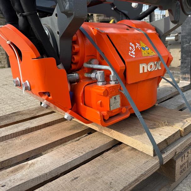New/Unused Kinshofer Nox Tr14 Hydraulic Tiltrotator