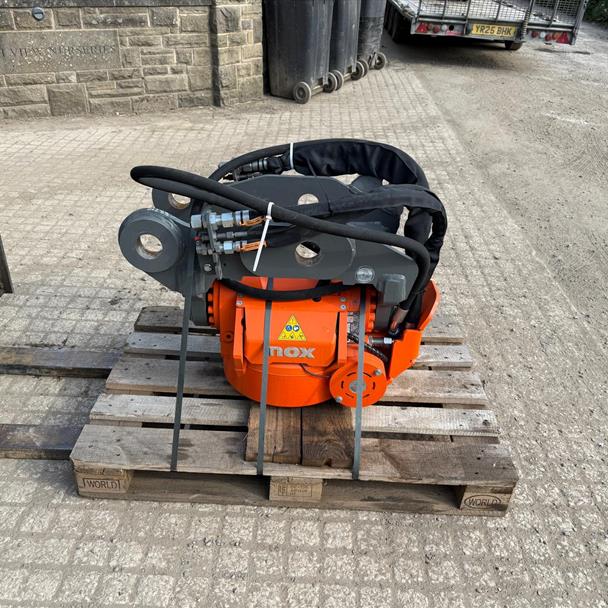 New/Unused Kinshofer Nox Tr14 Hydraulic Tiltrotator