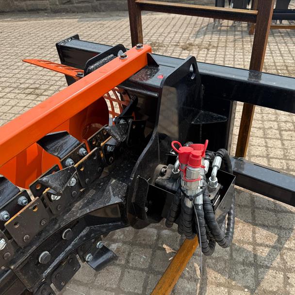 New/Unused GIYI GY-D39F Skidsteer Trencher
