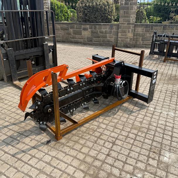 New/Unused GIYI GY-D39F Skidsteer Trencher