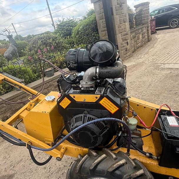 Rayco Self Propelled Stump Grinder