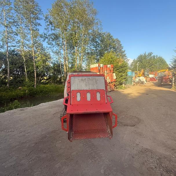 Red Rhino 5000 Diesel Tracked Remote Controlled Controlled Concrete Crusher