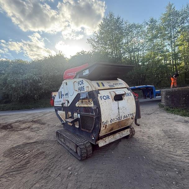 Red Rhino 5000 Diesel Tracked Remote Controlled Controlled Concrete Crusher