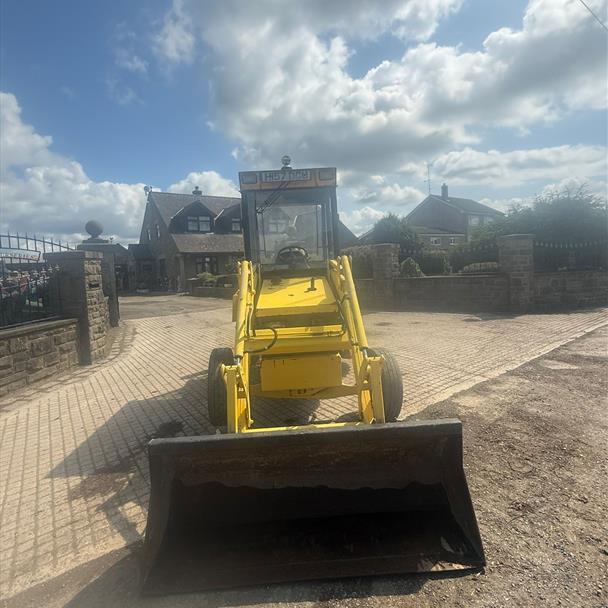 Thwaites Alldig Wheeled Front Loader Backhoe