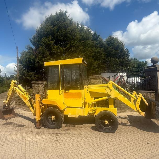 Thwaites Alldig Wheeled Front Loader Backhoe