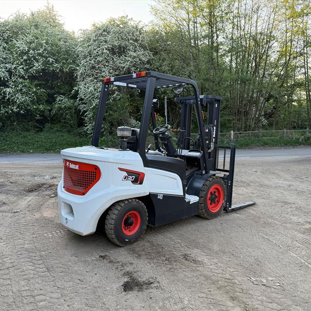 2024 Bobcat D30NX 3 Ton Diesel Counterbalance Forklift