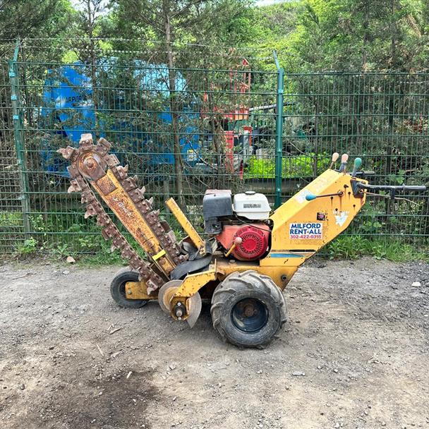 Vermeer V1350 Walk Behind F/R Trencher
