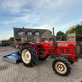 Yanmar YM2820D 28HP 4WD Compact Tractor With 2023 Kilworth Grass Topper