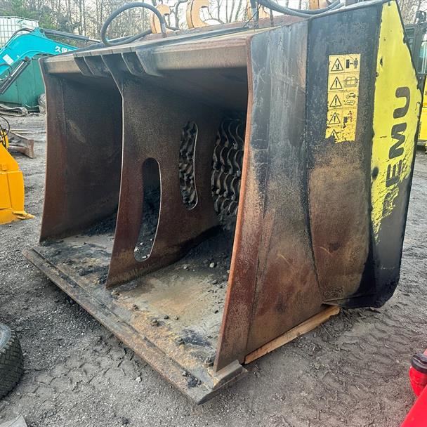 2013 Remu EE4220HB Hydraulic Screening Bucket