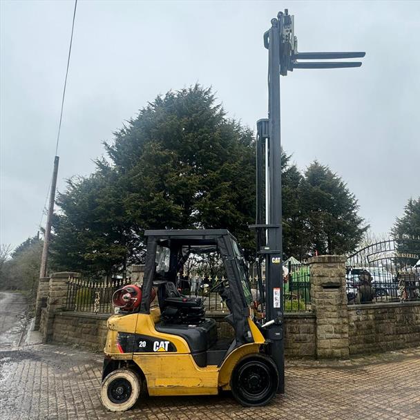 2018 Cat GP20NT 2 Ton Forklift