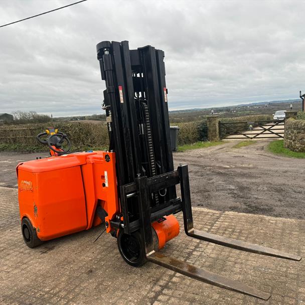 2018 Bendi Aisle Master Mini Forklift Truck